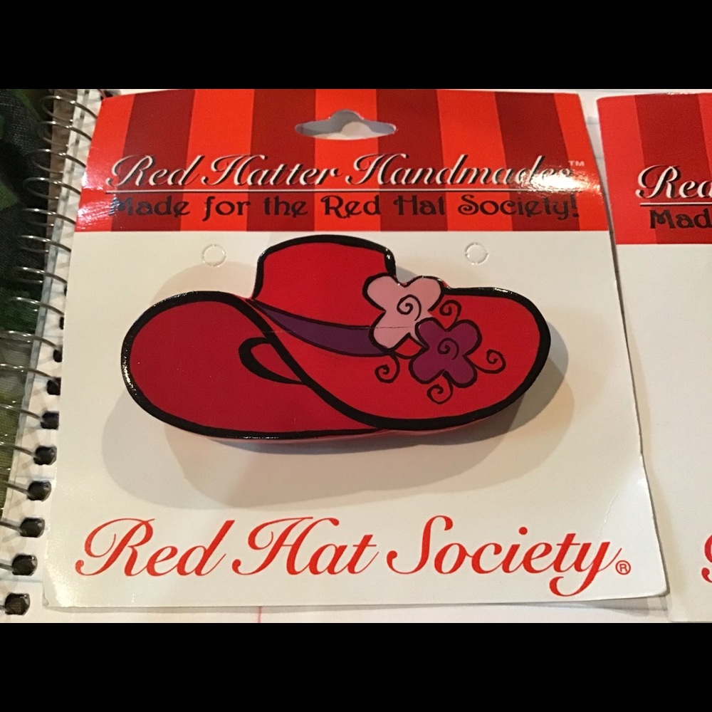 Red hat society pin purple 2 flowers